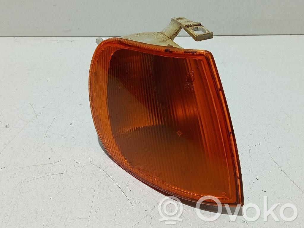 Volkswagen Polo III 6N 6N2 6NF Front fender indicator light 