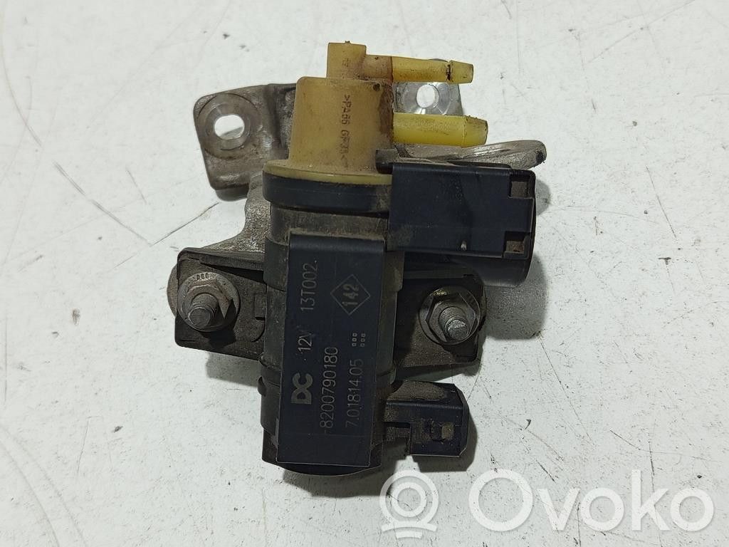 Renault Clio IV Vakuumo vožtuvas 