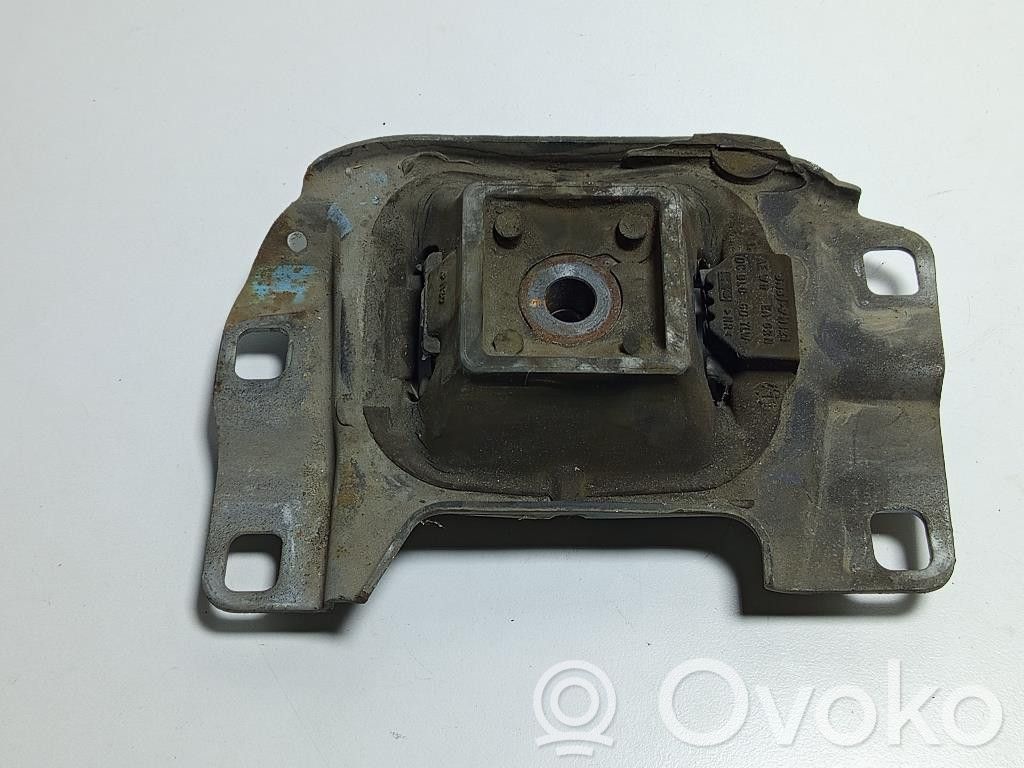 Engine mounting bracket   3M517M121,3M517M121,HHDA