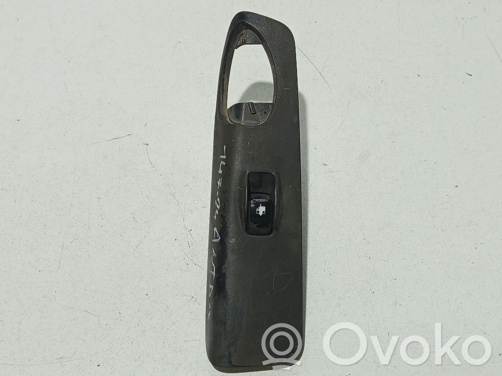 Chevrolet Tacuma Electric window control switch 