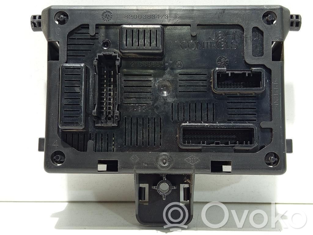 Renault Clio III Central body control module 