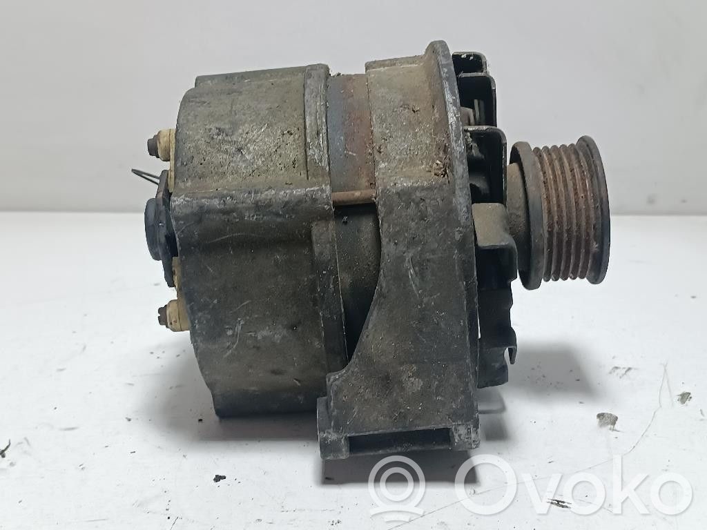 Mercedes-Benz E W124 Ģenerators 