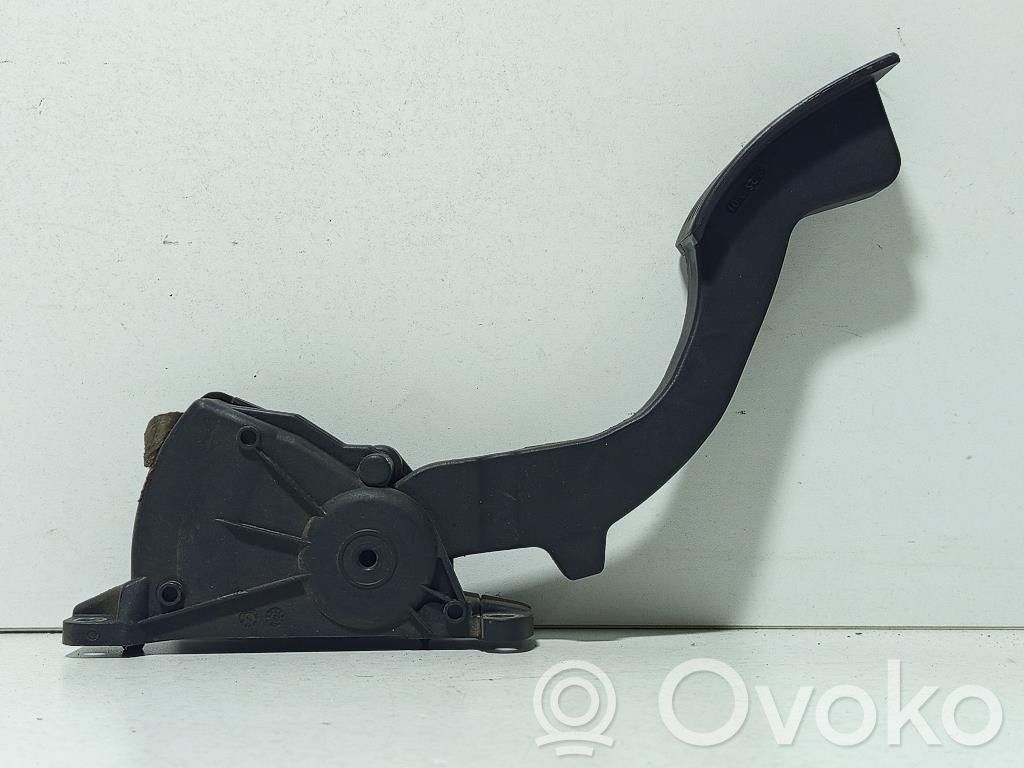 Ford Focus Akseleratora pedālis 