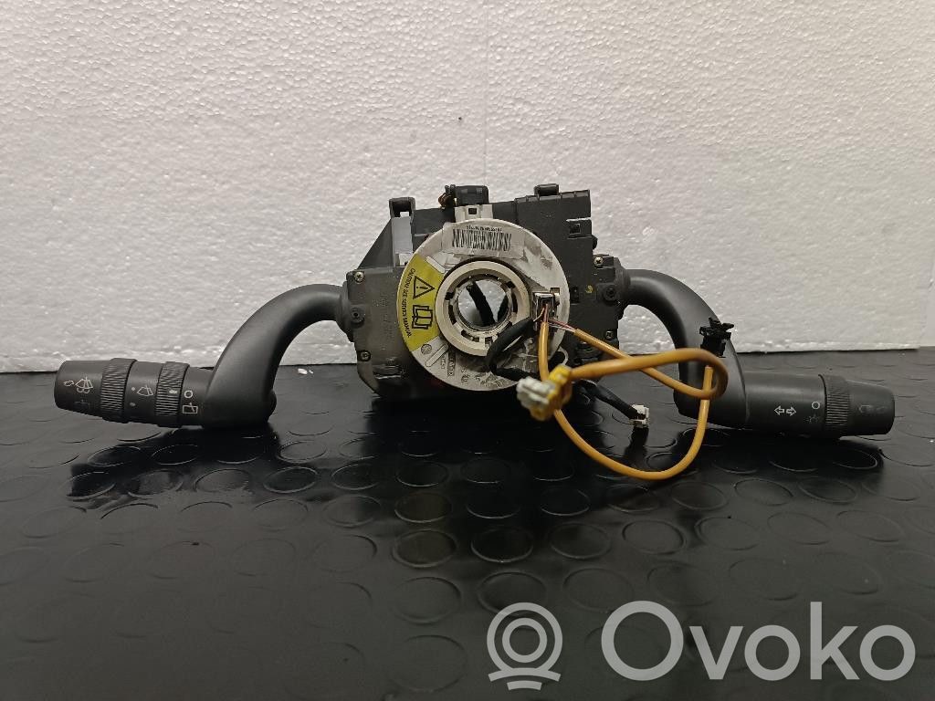 Lancia Ypsilon Commodo, commande essuie-glace/phare 