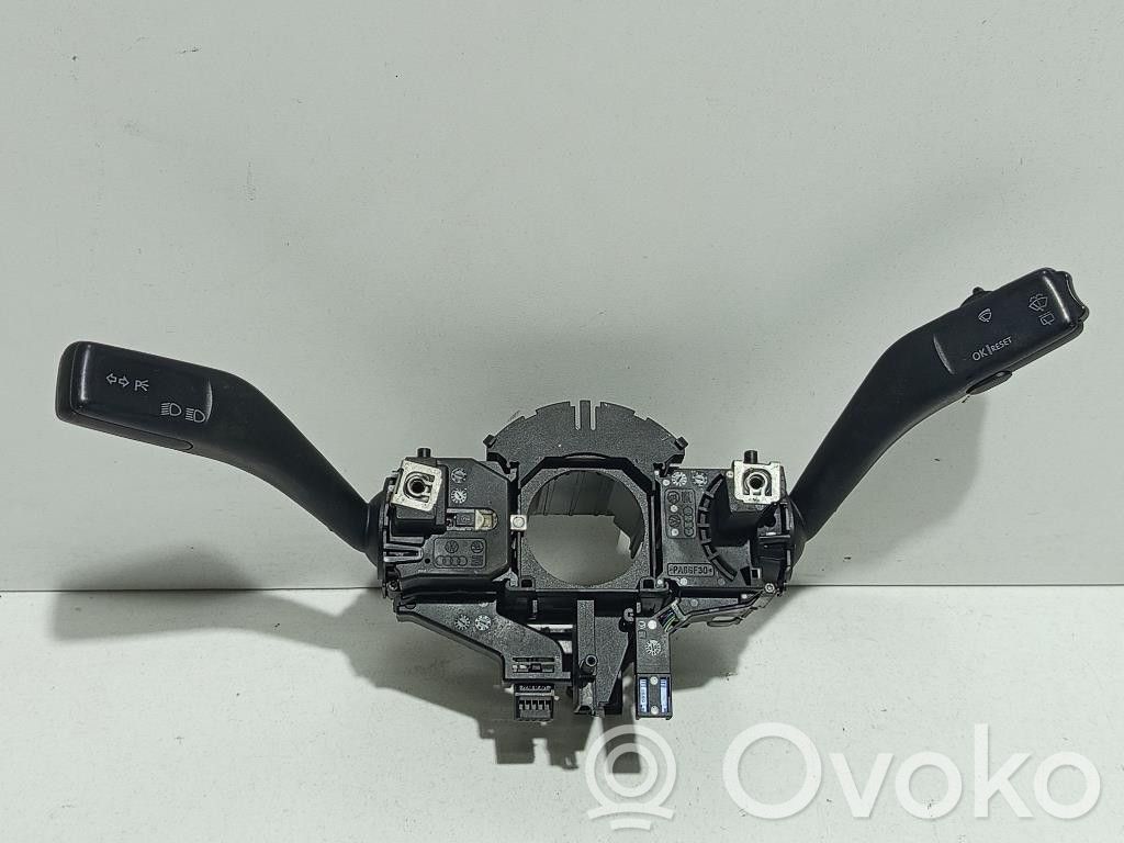 Audi A3 S3 8P Bloc semnalizator și ștergător parbriz 