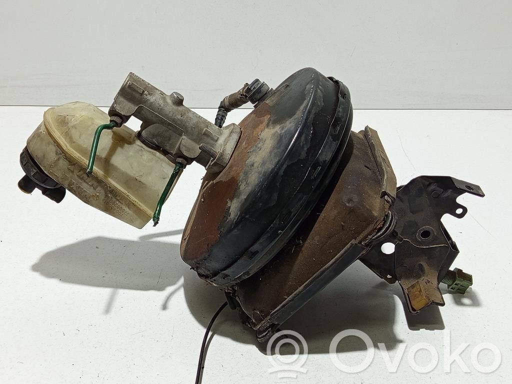 Renault Clio II Brake booster 