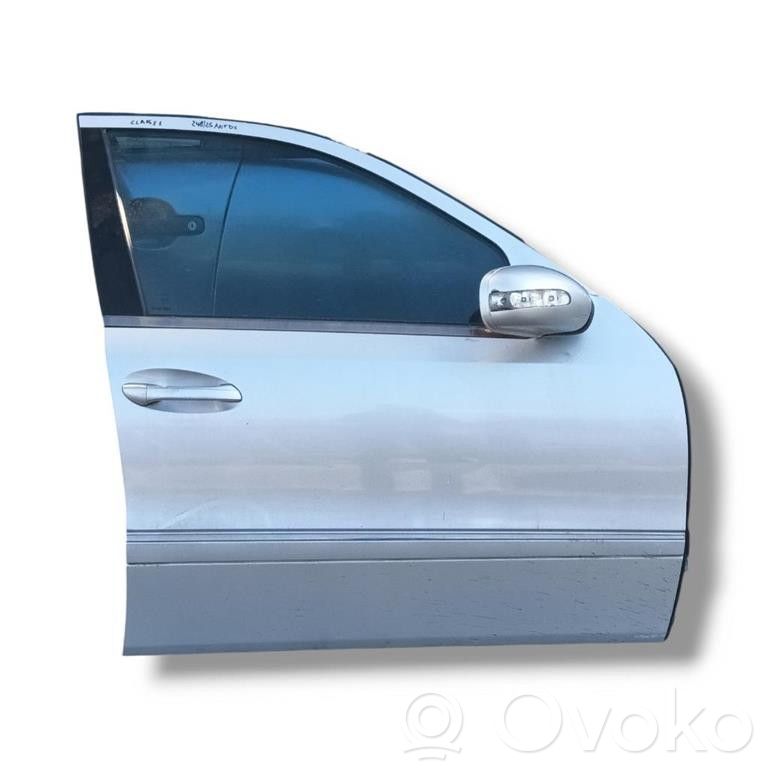 Mercedes-Benz E W211 Puerta delantera 
