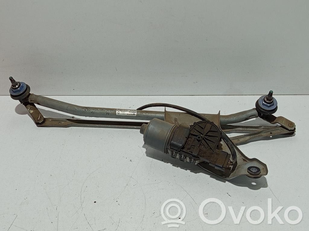 Dacia Sandero Front wiper linkage and motor 