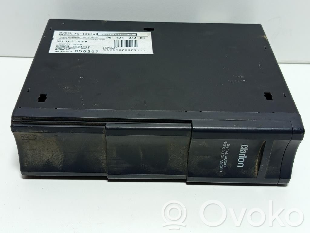 Peugeot 607 Schimbător CD/DVD 