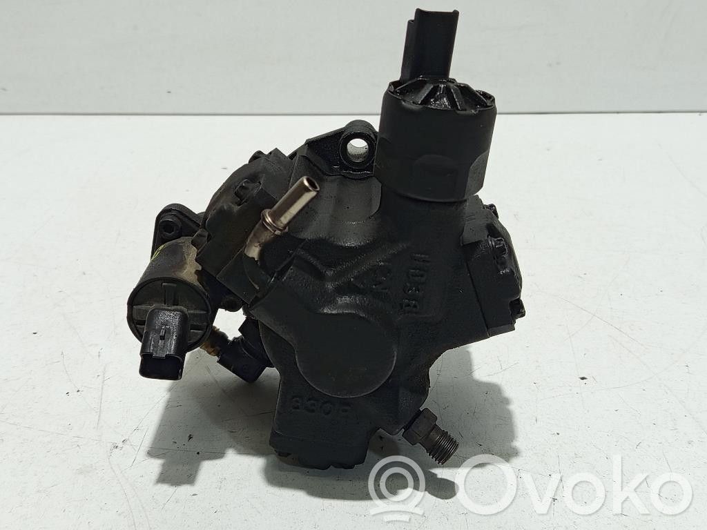 Ford Mondeo Mk III Polttoaineen ruiskutuksen suurpainepumppu 