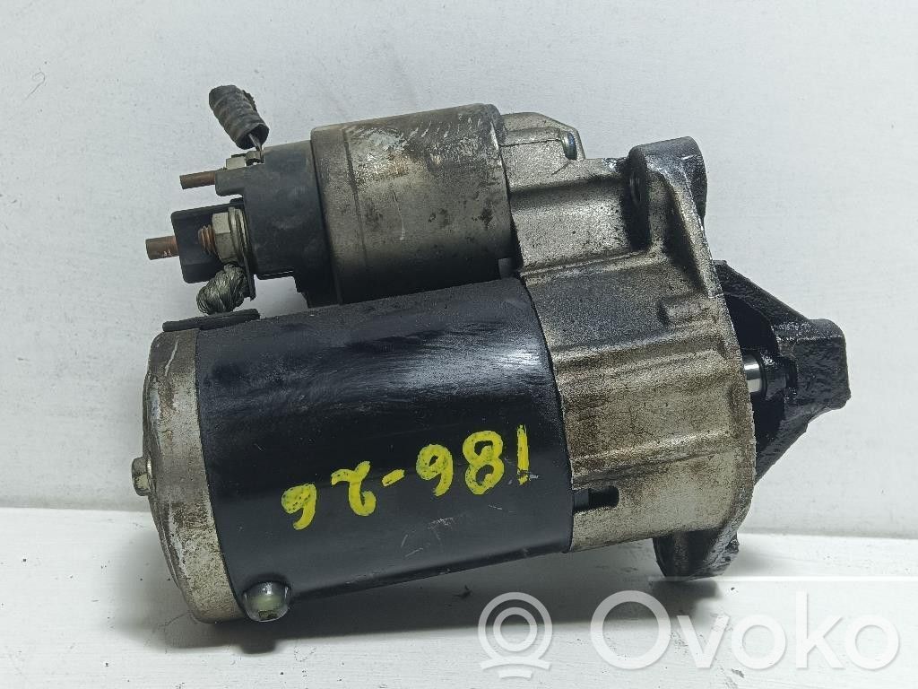 Dacia Sandero Starter motor 