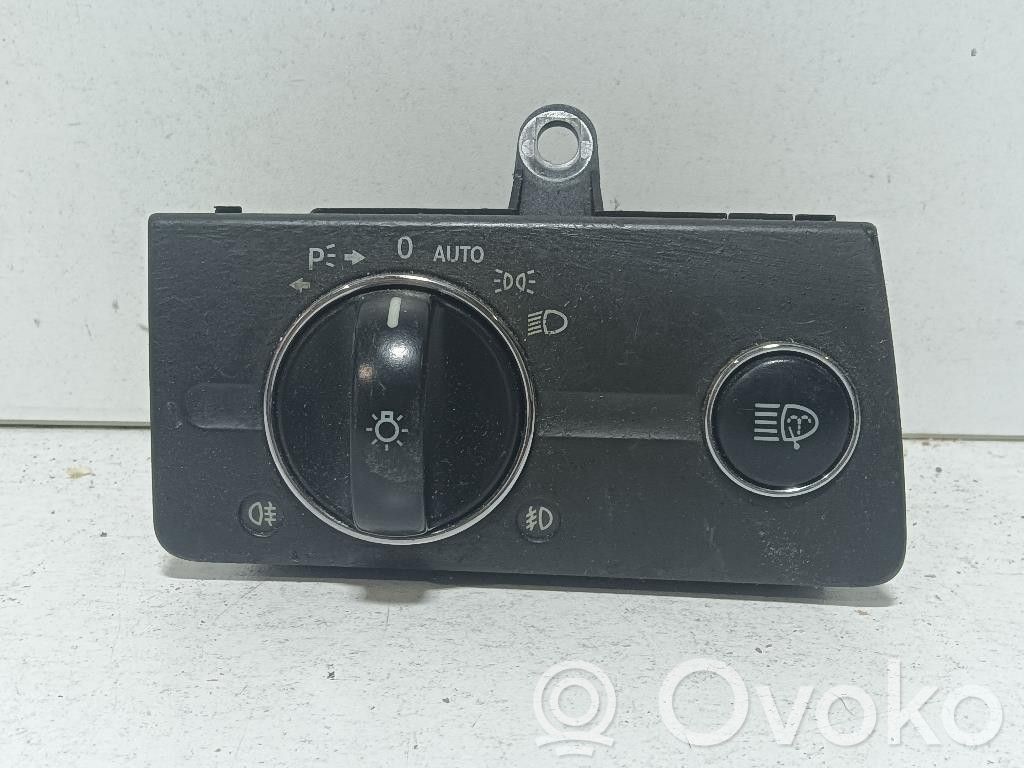Mercedes-Benz E W211 Light switch 