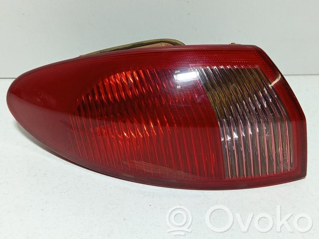 Alfa Romeo 147 Luces portón trasero/de freno 