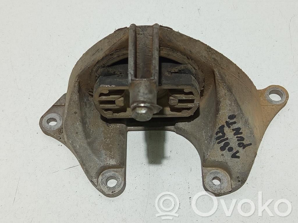 Fiat Punto (188) Supporto di montaggio del motore (usato) 