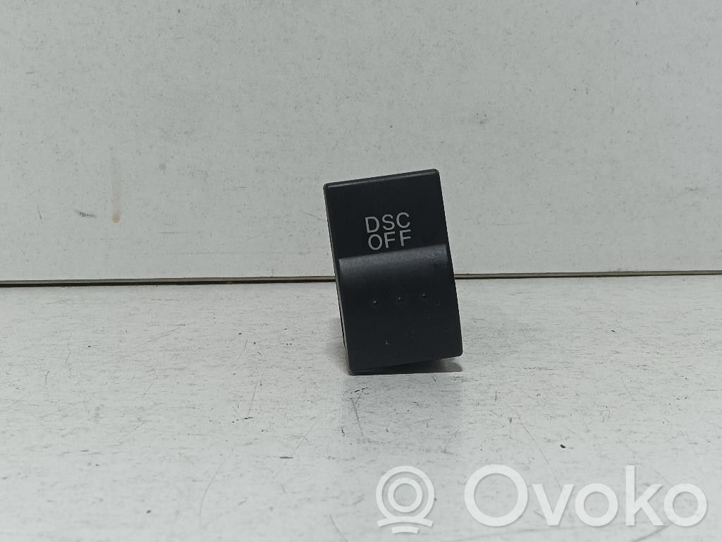 Mazda 3 I Traction control (ASR) switch 