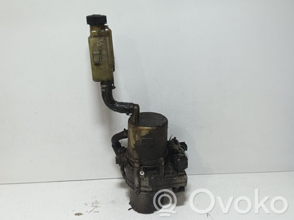 Mazda 3 I Ohjaustehostimen pumppu 
