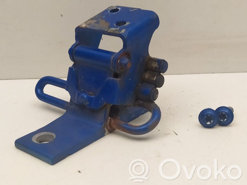 Audi A8 S8 D2 4D Front door lower hinge 