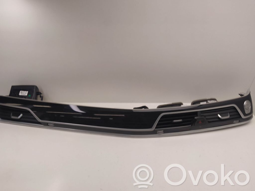BMW 7 G11 G12 Panel trim 