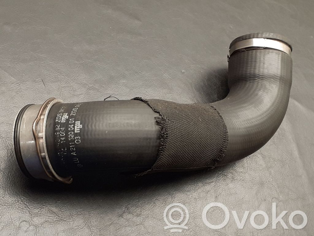 Mercedes-Benz E W211 Intercooler hose/pipe 