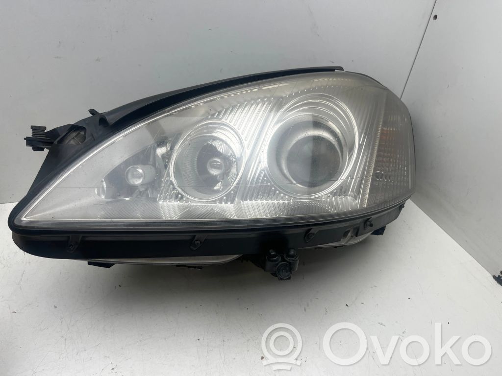 Mercedes-Benz S W221 Lampa przednia 