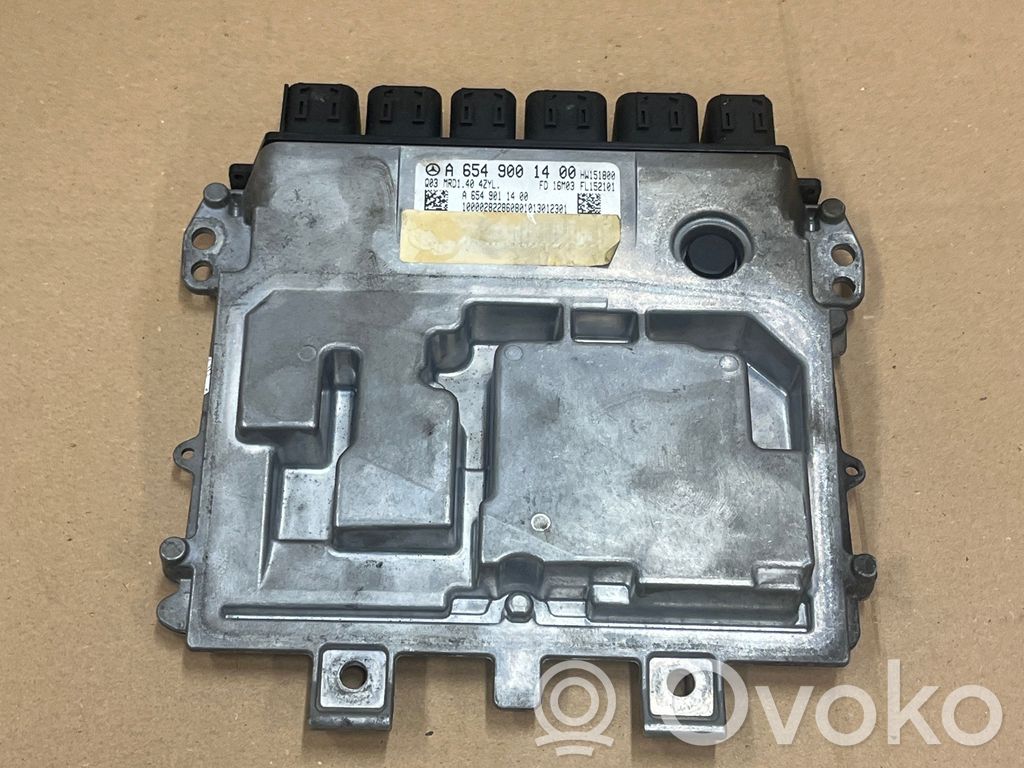 Mercedes-Benz C W205 Engine control unit/module 