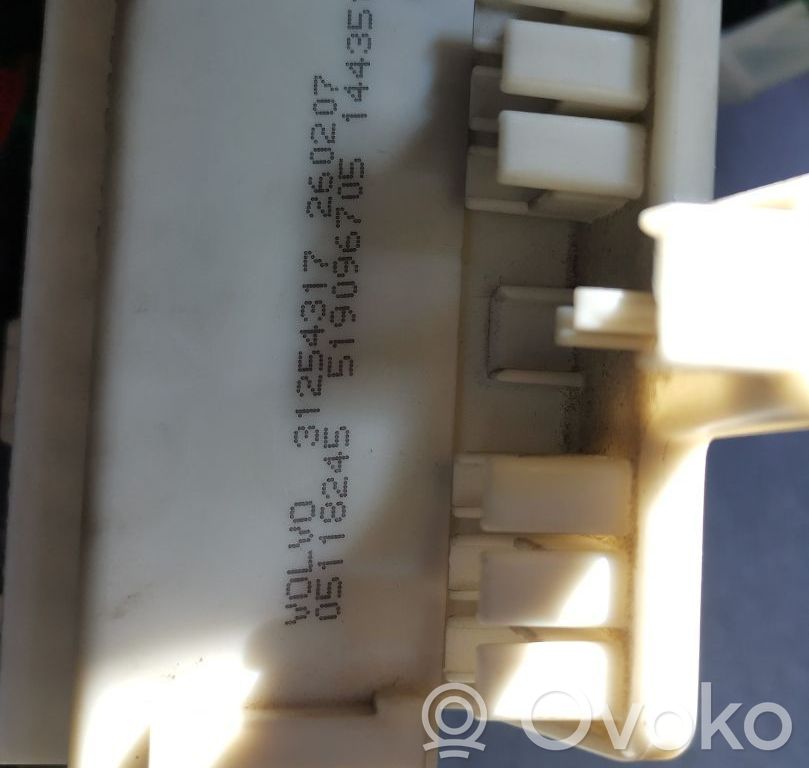 Módulo de fusible   31254317