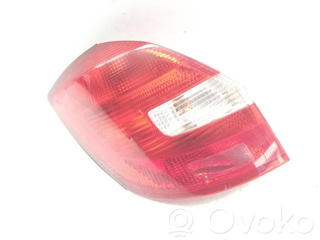 Skoda Fabia Mk2 (5J) Lampa tylna 