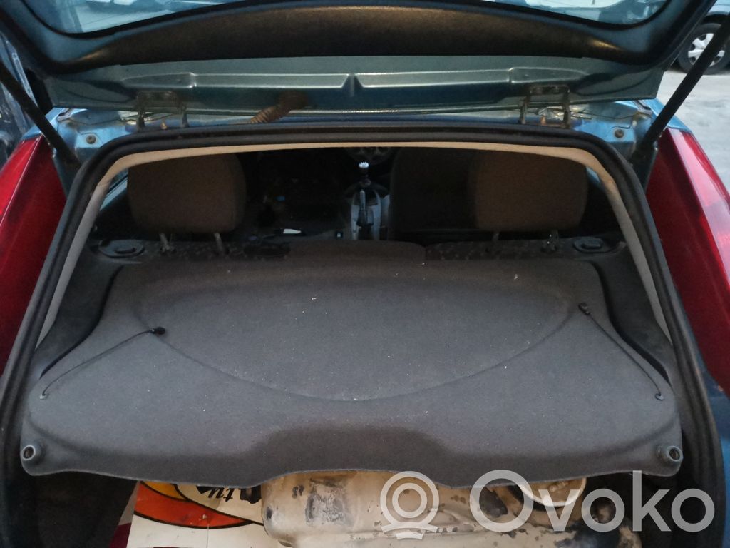 Ford Focus Półka tylna bagażnika 