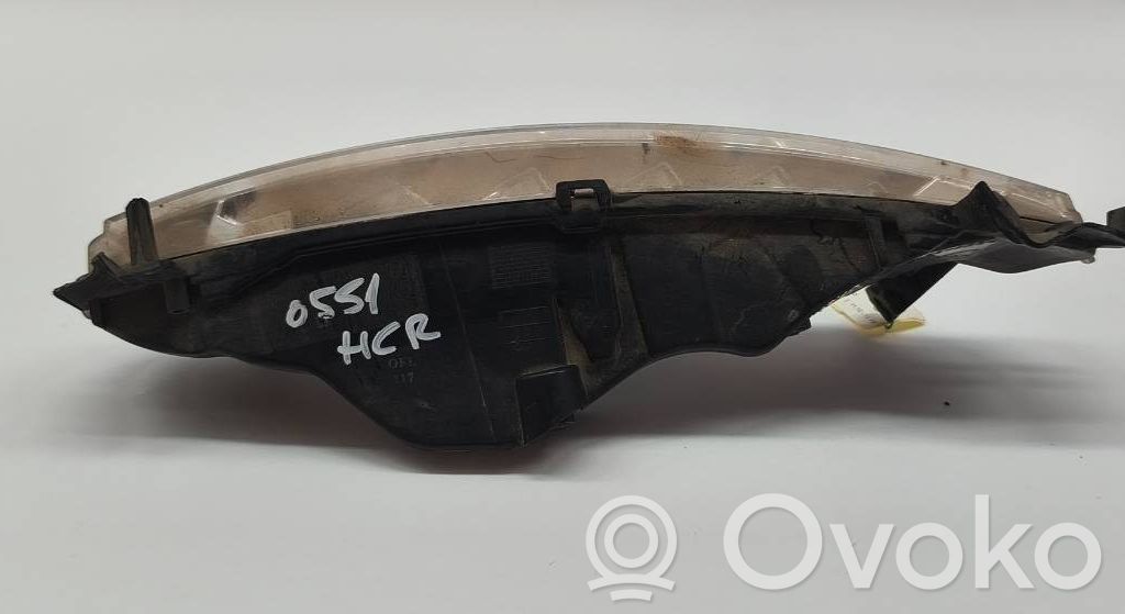 Citroen C4 II Lampa przednia
