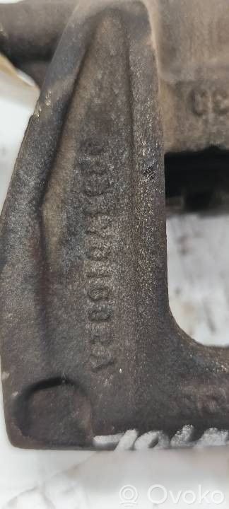 Ford Mondeo Mk III Tylny zacisk hamulcowy