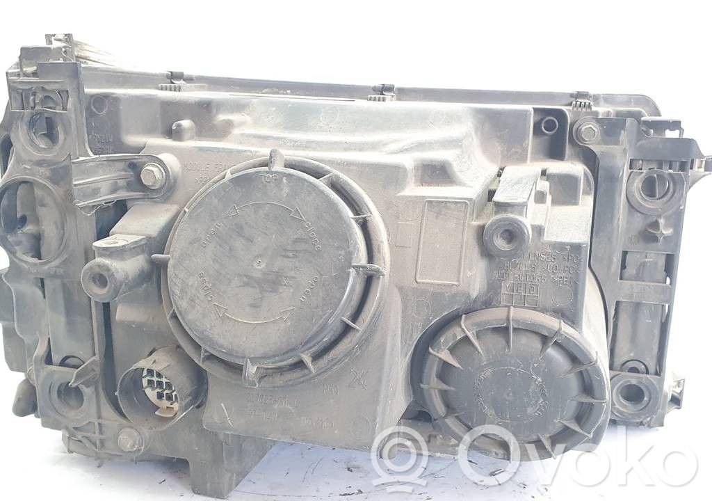 Land Rover Range Rover Sport L320 Phare frontale