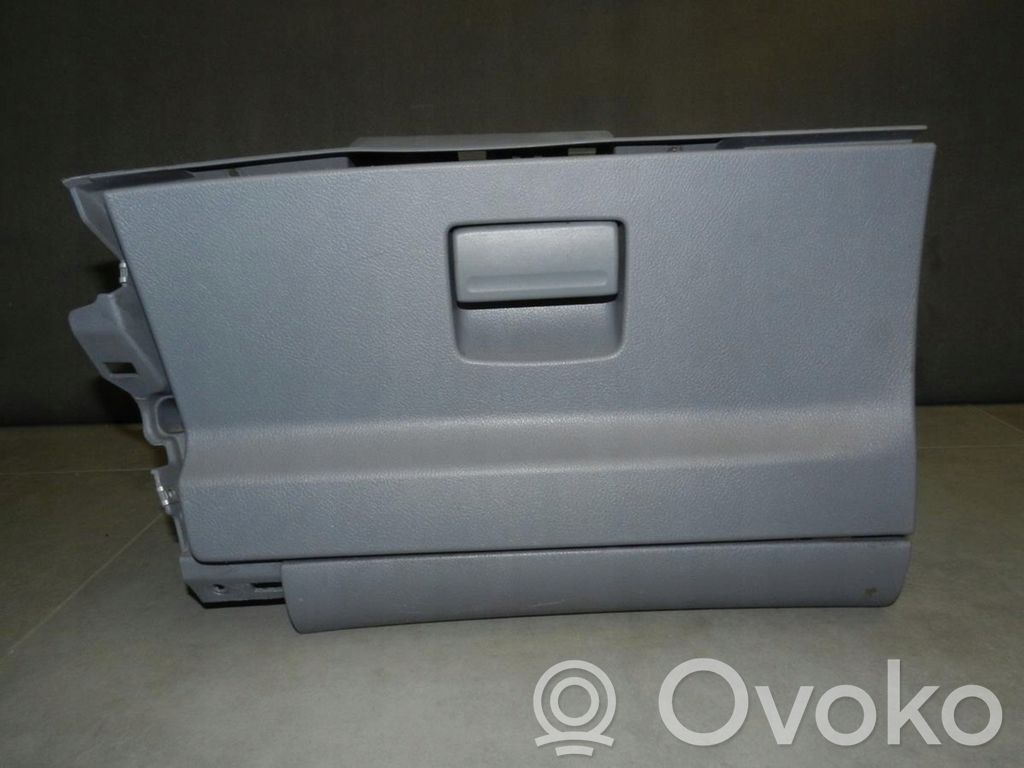 Ford Galaxy Daiktadėžės (bordačioko) komplektas 