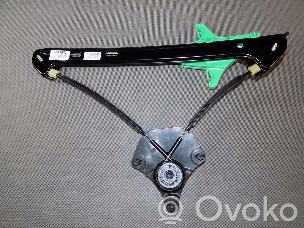 Volkswagen Golf VII Elektryczny podnośnik szyby drzwi tylnych 
