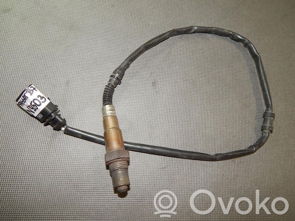 Volkswagen PASSAT B7 Lambda probe sensor 