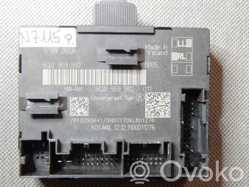 Audi A3 S3 8V Door control unit/module 