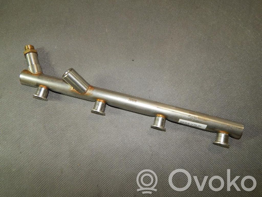 Audi A6 S6 C7 4G Listwa wtryskowa 