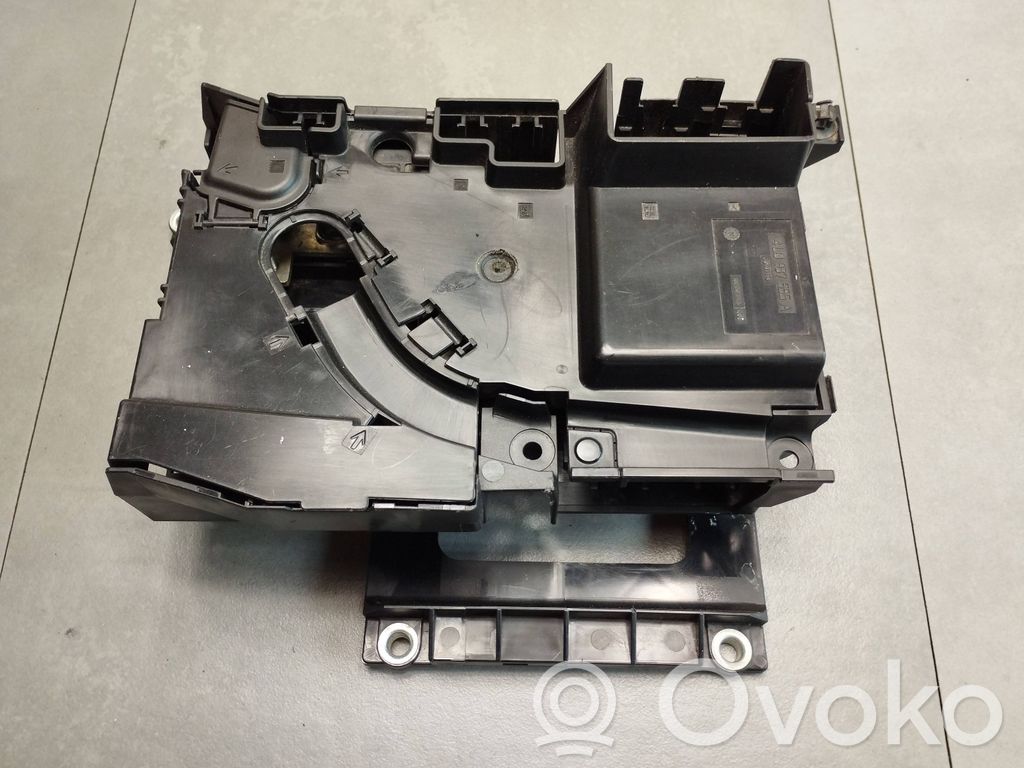 Audi Q7 4L Juego de caja de fusibles 