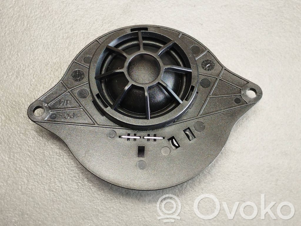 Audi A4 S4 B9 8W Altavoz del panel 