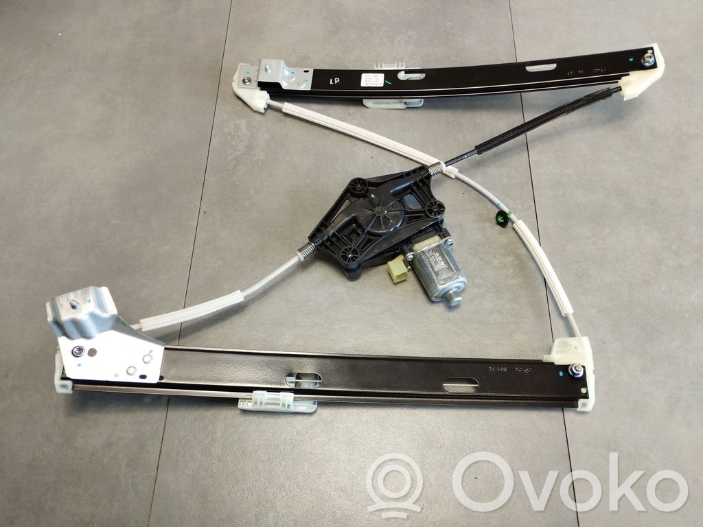 Cupra Formentor Regulador de puerta delantera con motor 