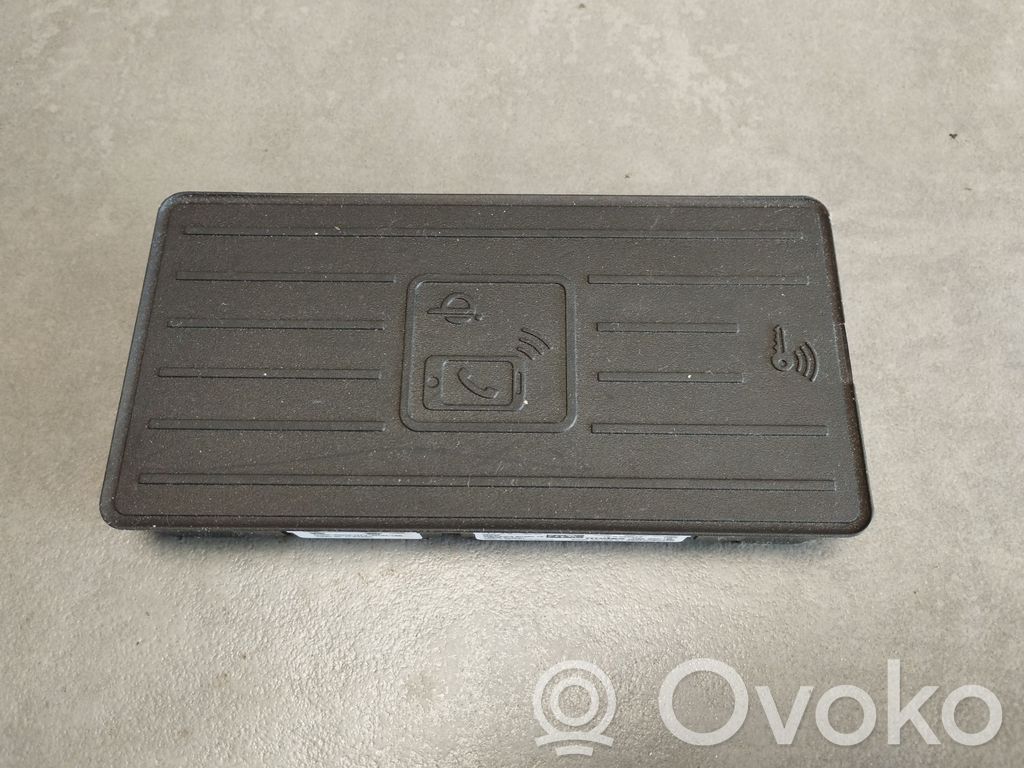 Audi A4 S4 B9 8W Módulo de carga inalámbrico 