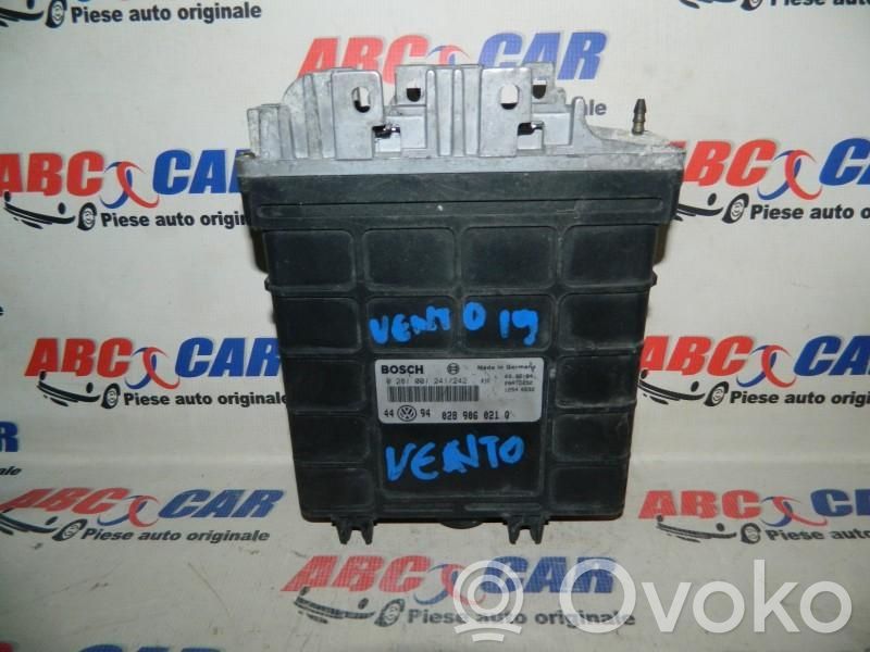 Unité de commande, module ECU de moteur   028906021Q