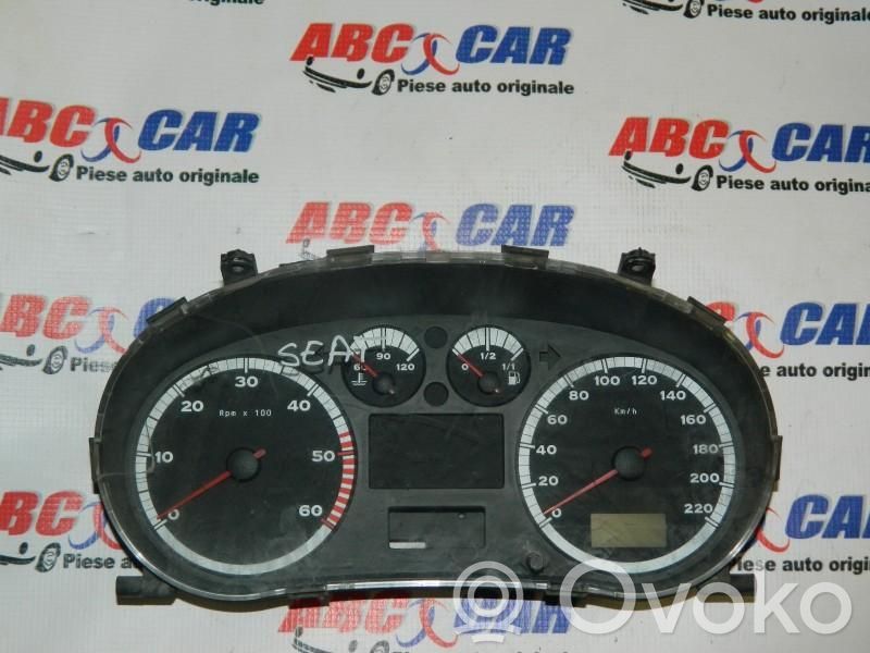 Seat Ibiza III (6L) Zegar 