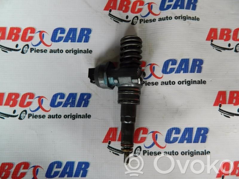 Inyector de combustible   038130073BQ