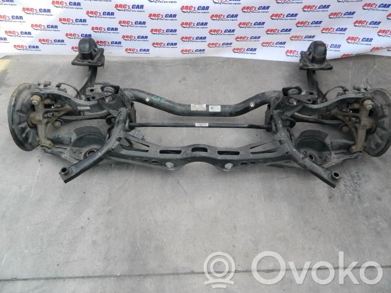 Estabilizador activo   5Q0511305AR