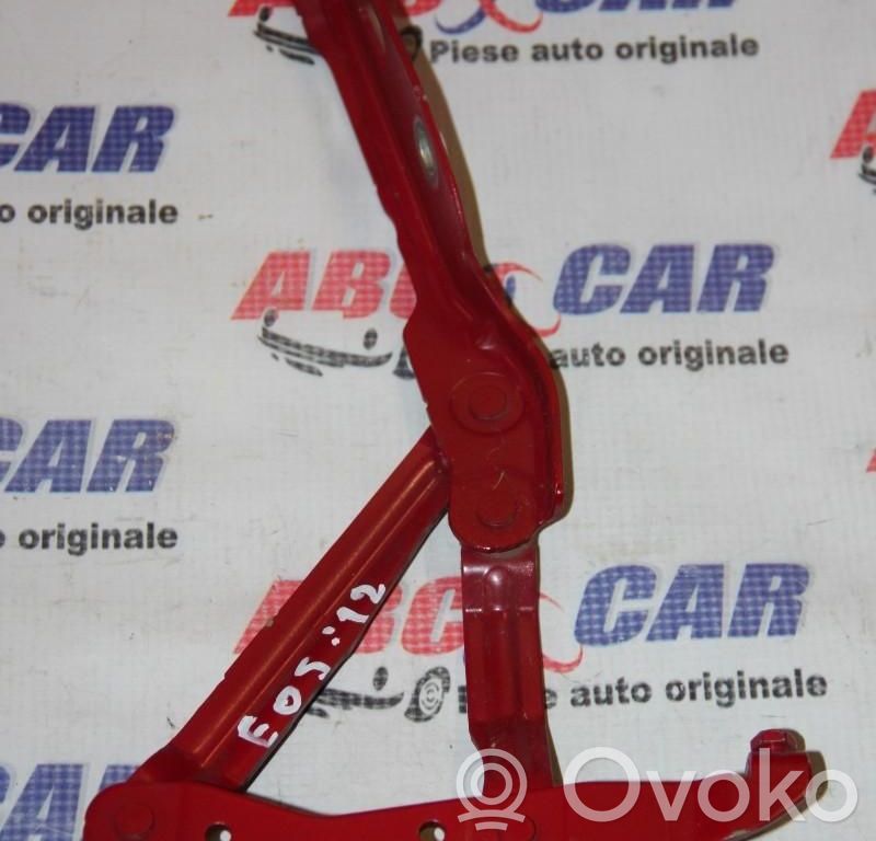Scharnier Motorhaube   1Q0823302C