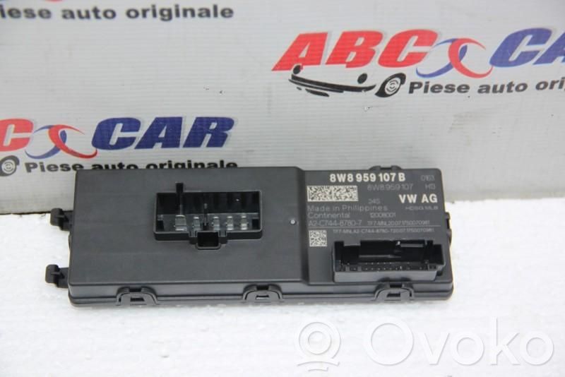 Otras unidades de control/módulos   8W8959107B