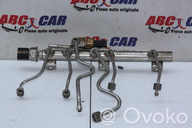 BMW 3 E90 E91 Rampă alimentare injectoare 