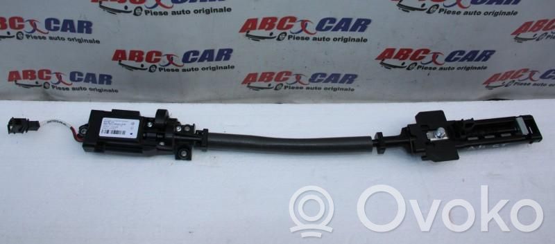 Audi A8 S8 D4 4H Cinturón delantero 