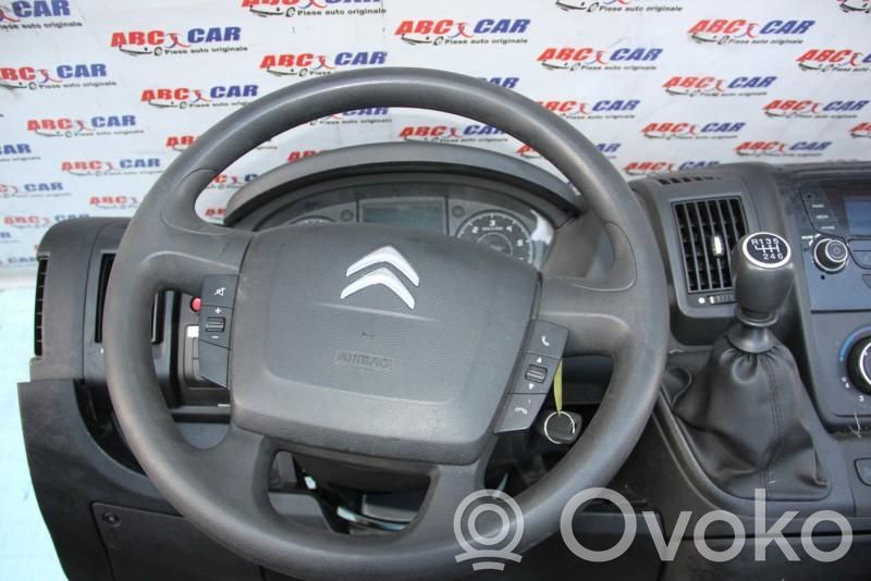 Volante   30380440