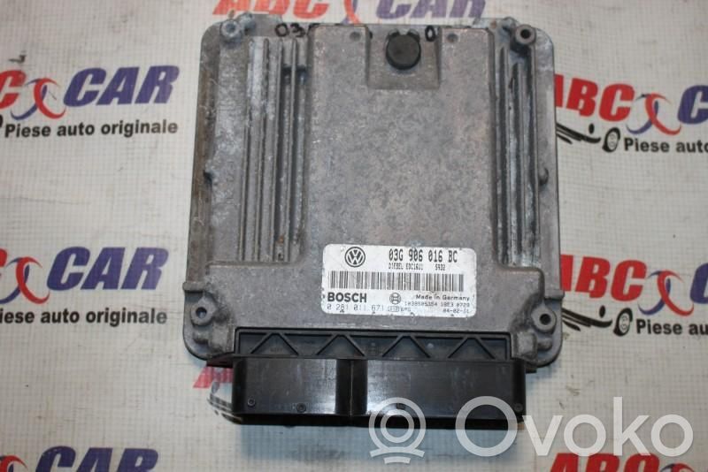 Volkswagen Touran I Engine control unit/module ECU 